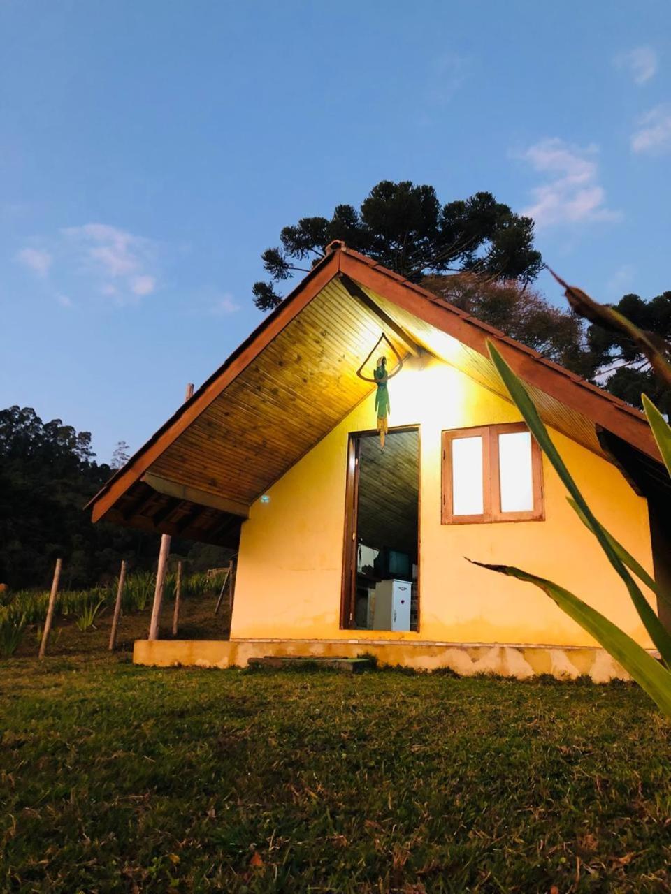 Chale Fazenda Refugio Do Vale Villa มงชิแวร์จิ ภายนอก รูปภาพ